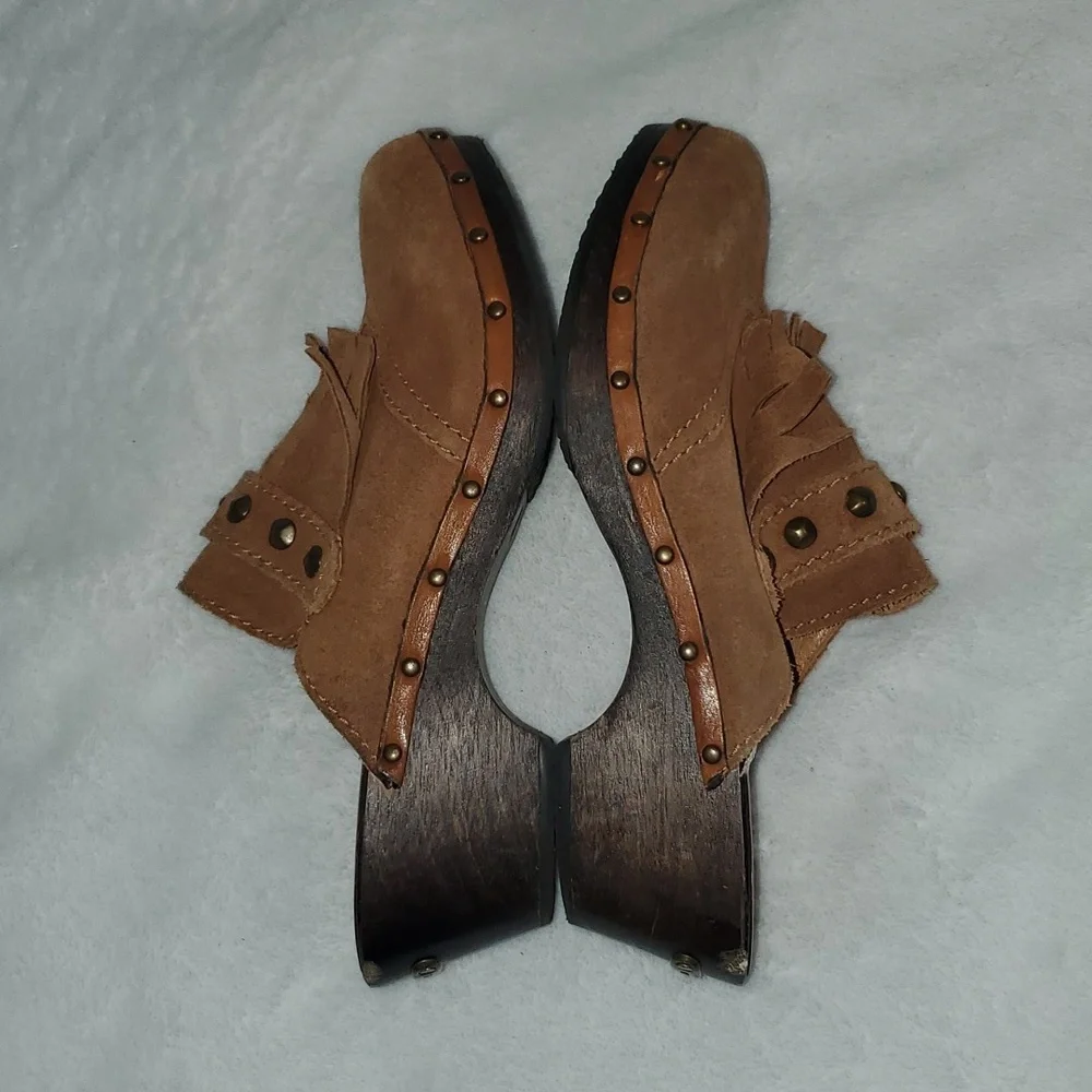 Michael Kors Rye Fringed Suede Studded Platform Clogs Size 8 - Picture 7 of 12